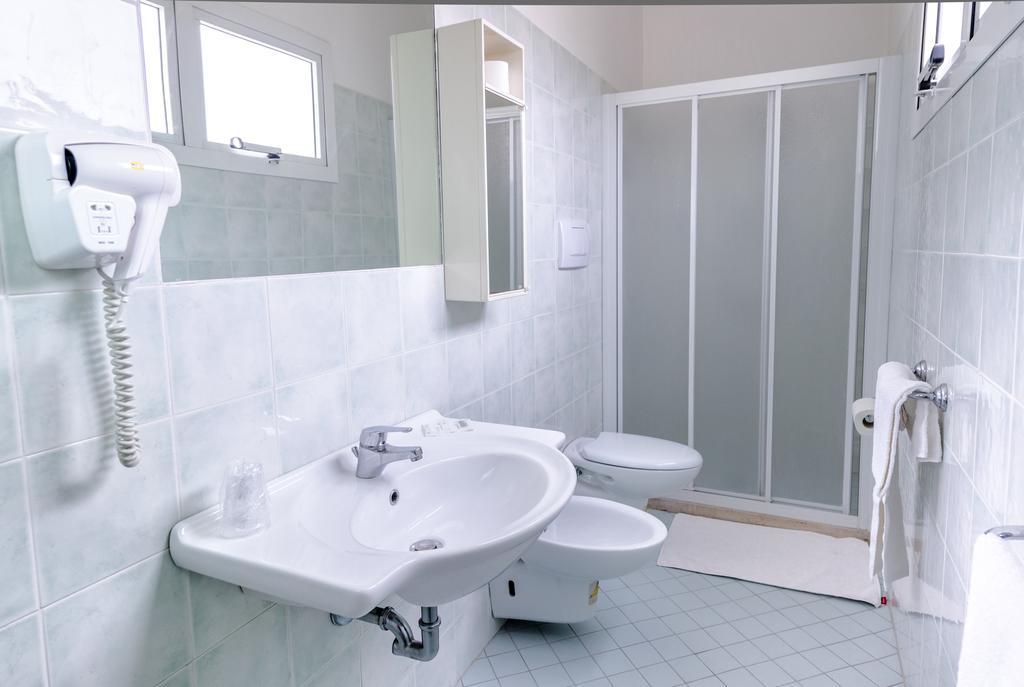 Hotel San Gottardo Riccione Zewnętrze zdjęcie