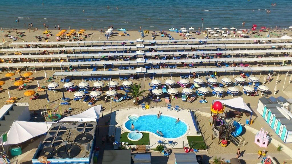 Hotel San Gottardo Riccione Zewnętrze zdjęcie